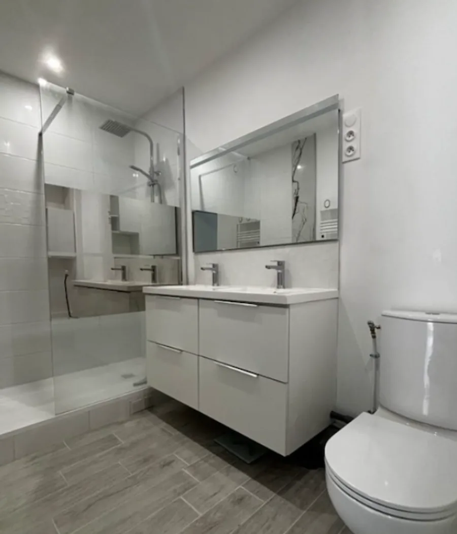 Création salle de bain PMR